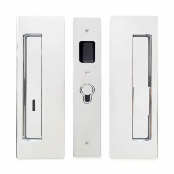 Isolated image of a Cavity Slider CaviLock CL400 in Bright Chrome